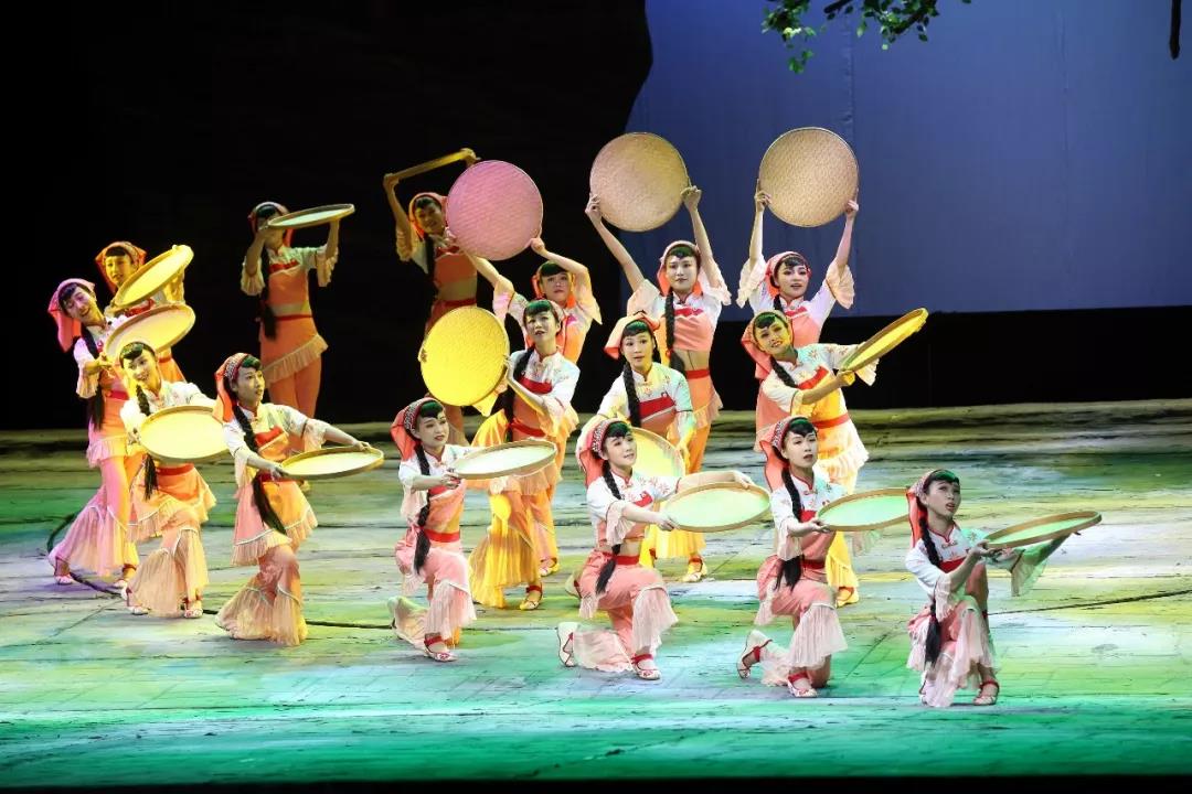 ���͸�����ʷ��Ĳɲ����硶�ž������졷�ھ�����