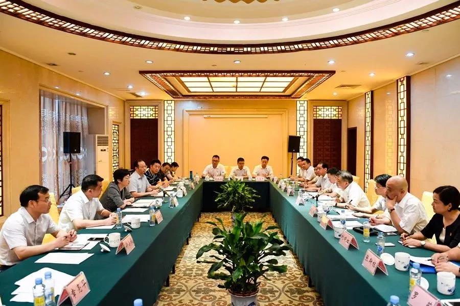 ʩС����ʡ���ݼ��ŵ��У���ĸ�Ҫ����Ҫ����